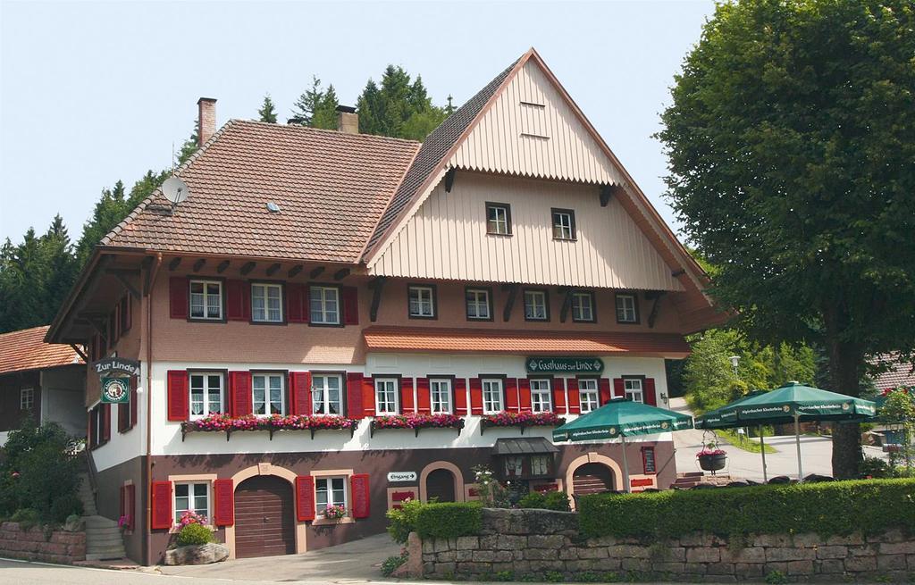 Gasthaus Zur Linde オーバーハルマースバッハ エクステリア 写真